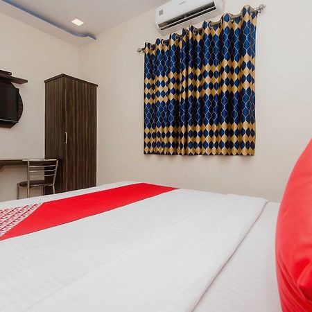 Fabexpress Bently Palace Mumbai Ngoại thất bức ảnh