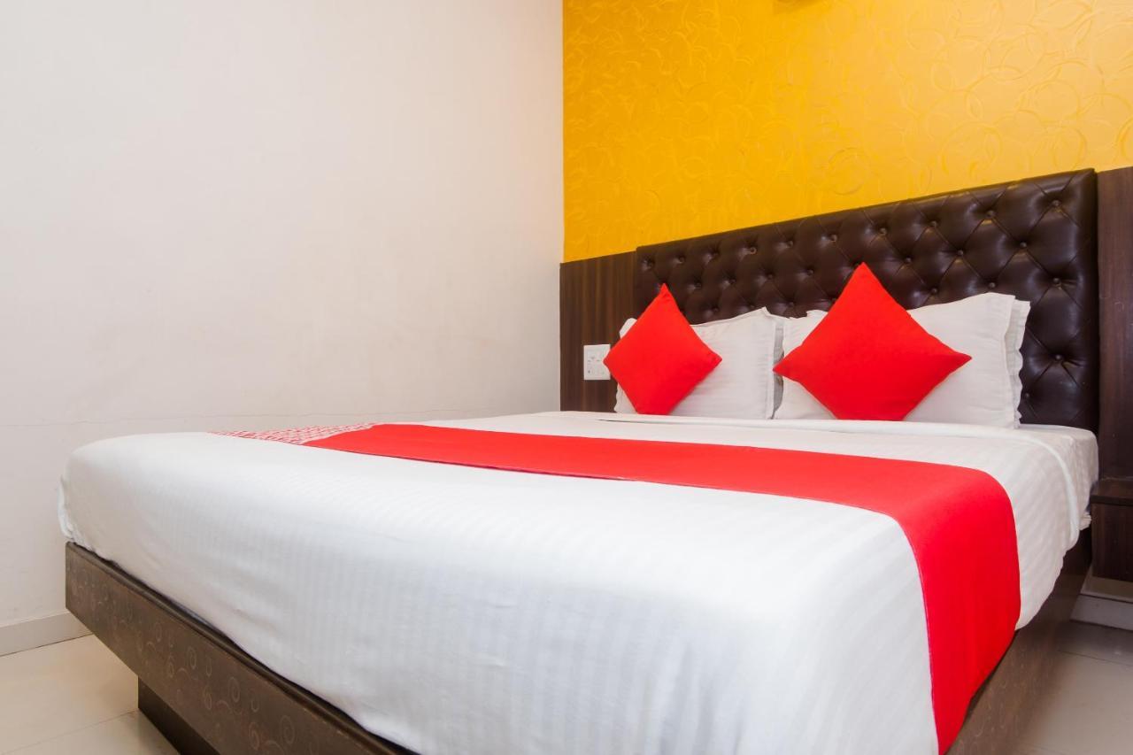 Fabexpress Bently Palace Mumbai Ngoại thất bức ảnh