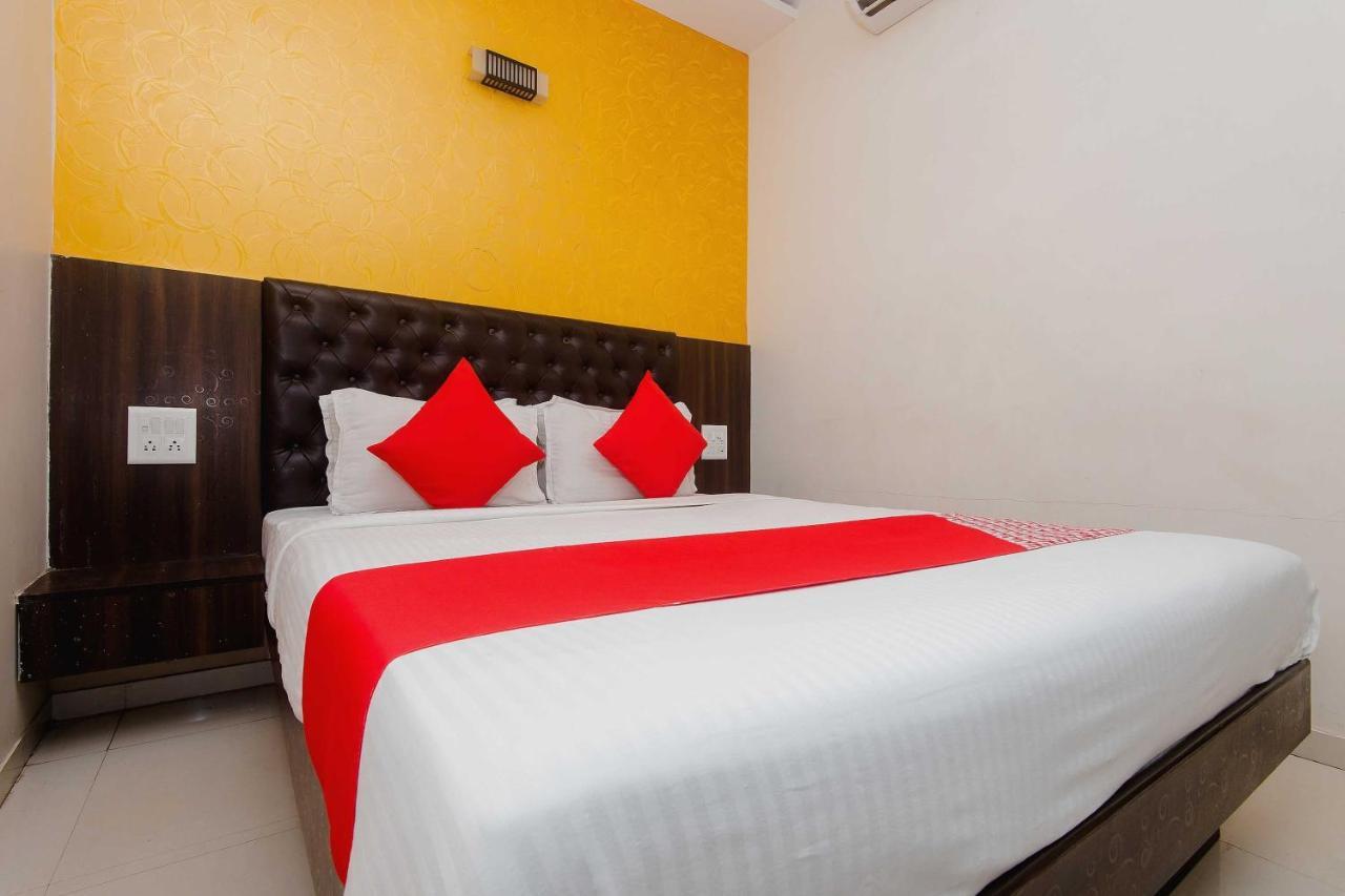 Fabexpress Bently Palace Mumbai Ngoại thất bức ảnh